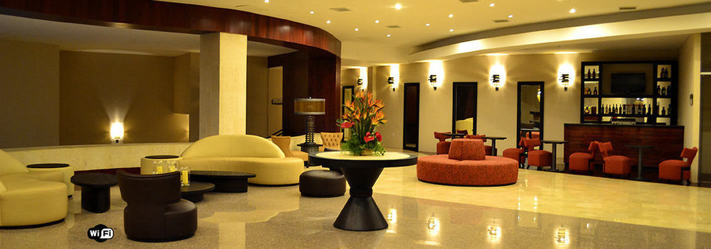 Sun Hotel Warnes Exteriér fotografie
